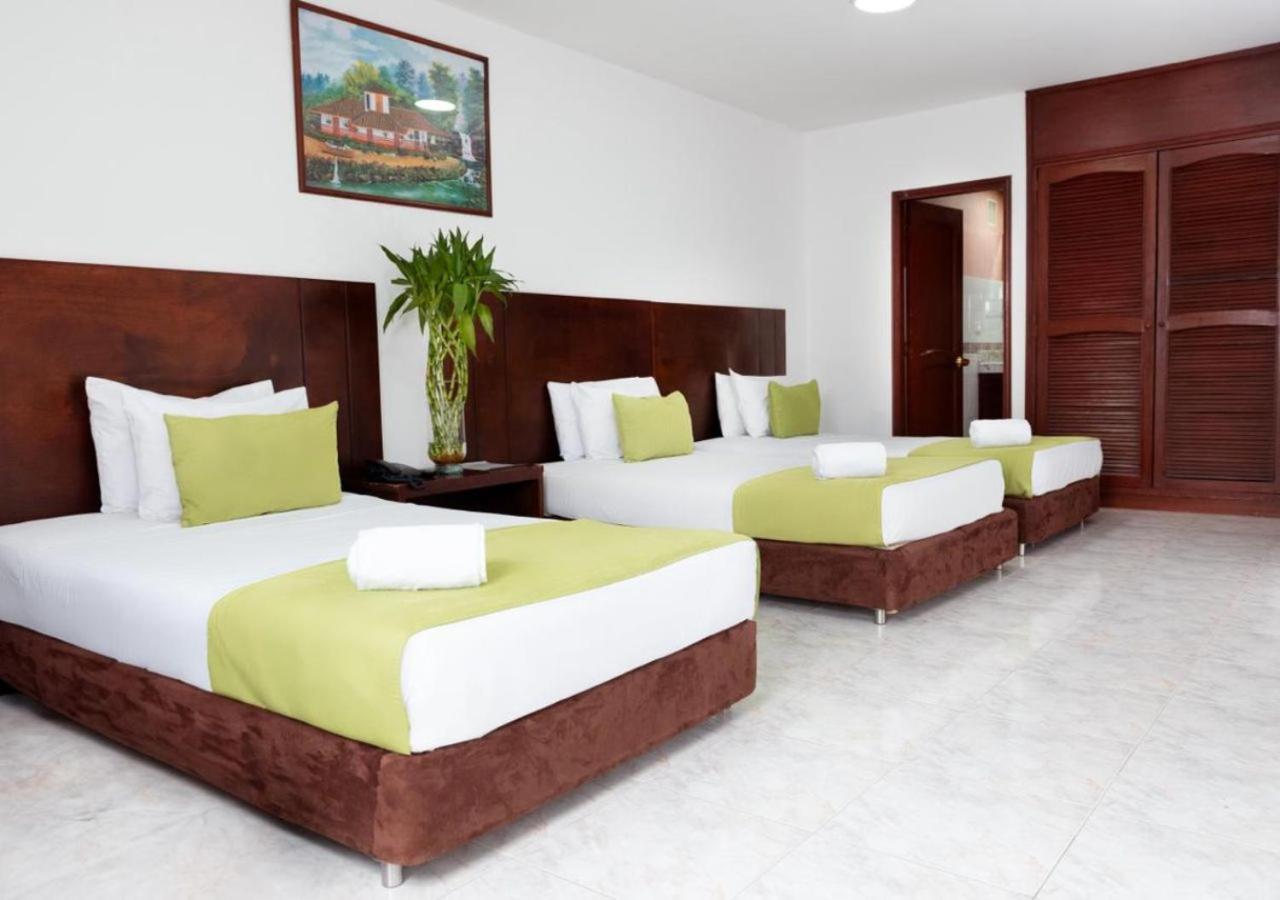 Triple Room