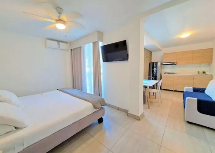 Viajero Cali Hostel & Salsa School
